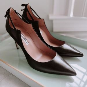 Brian Atwood Veruska Veruska Pointed-Toe Pumps